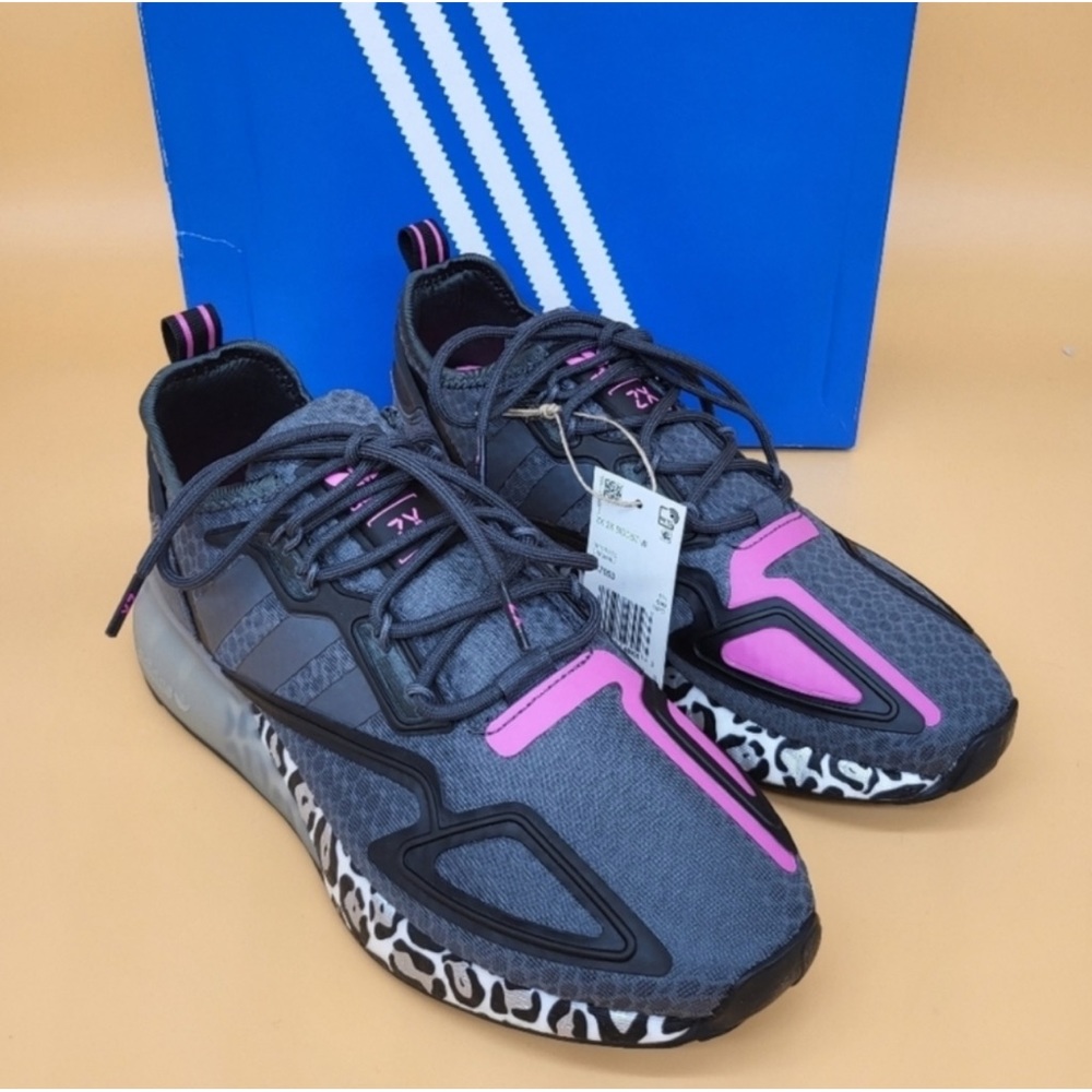 New only worn once adidas shoes